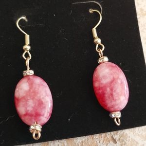 Dark coral pink/salmon color gem earrings